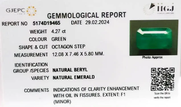 Emerald 4.27ct. (Premium) view 3