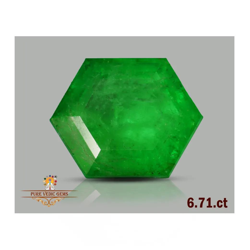 Emerald 6.71ct. (Super Luxury) view 3