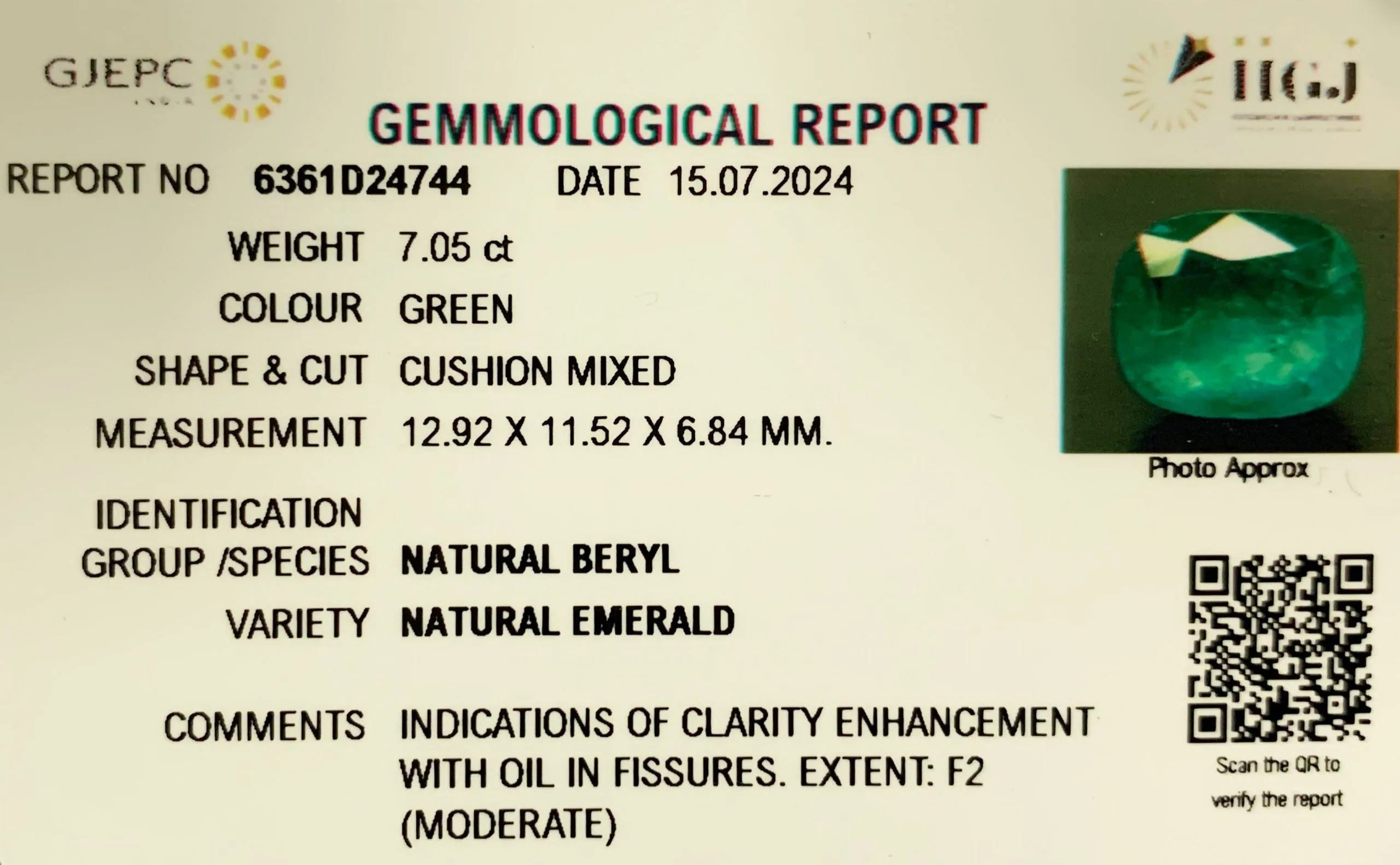 Emerald 7.05ct. (Super Luxury) view 2
