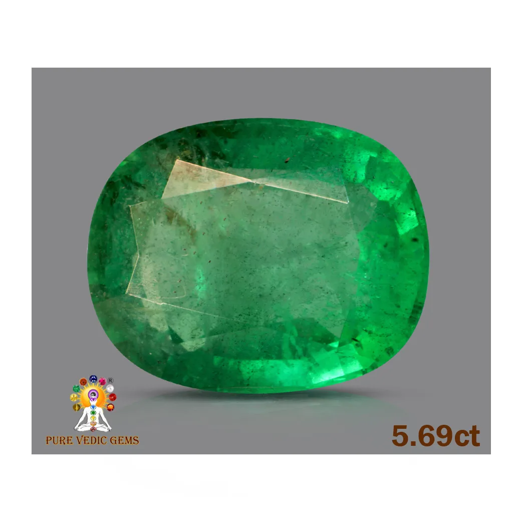 Emerald 5.70ct. (Luxury) view 2