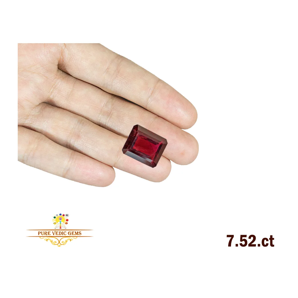 Garnet 7.52ct. view 3