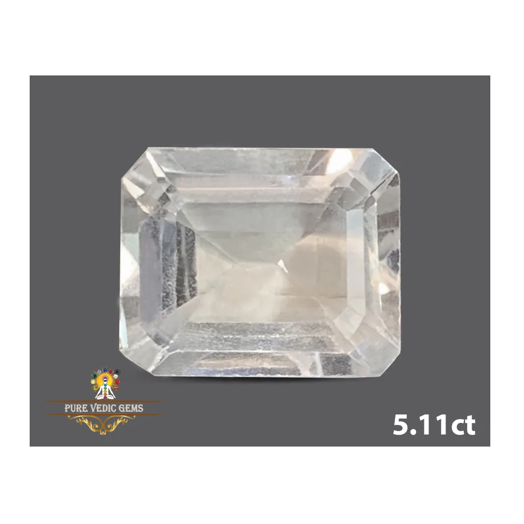 White Topaz 5.11ct.