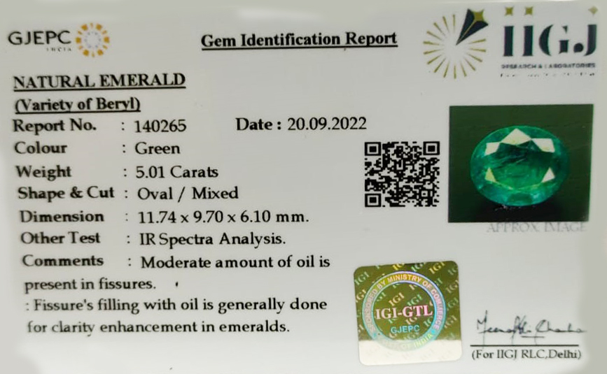 Emerald 5.01ct. (Super Luxury) view 2